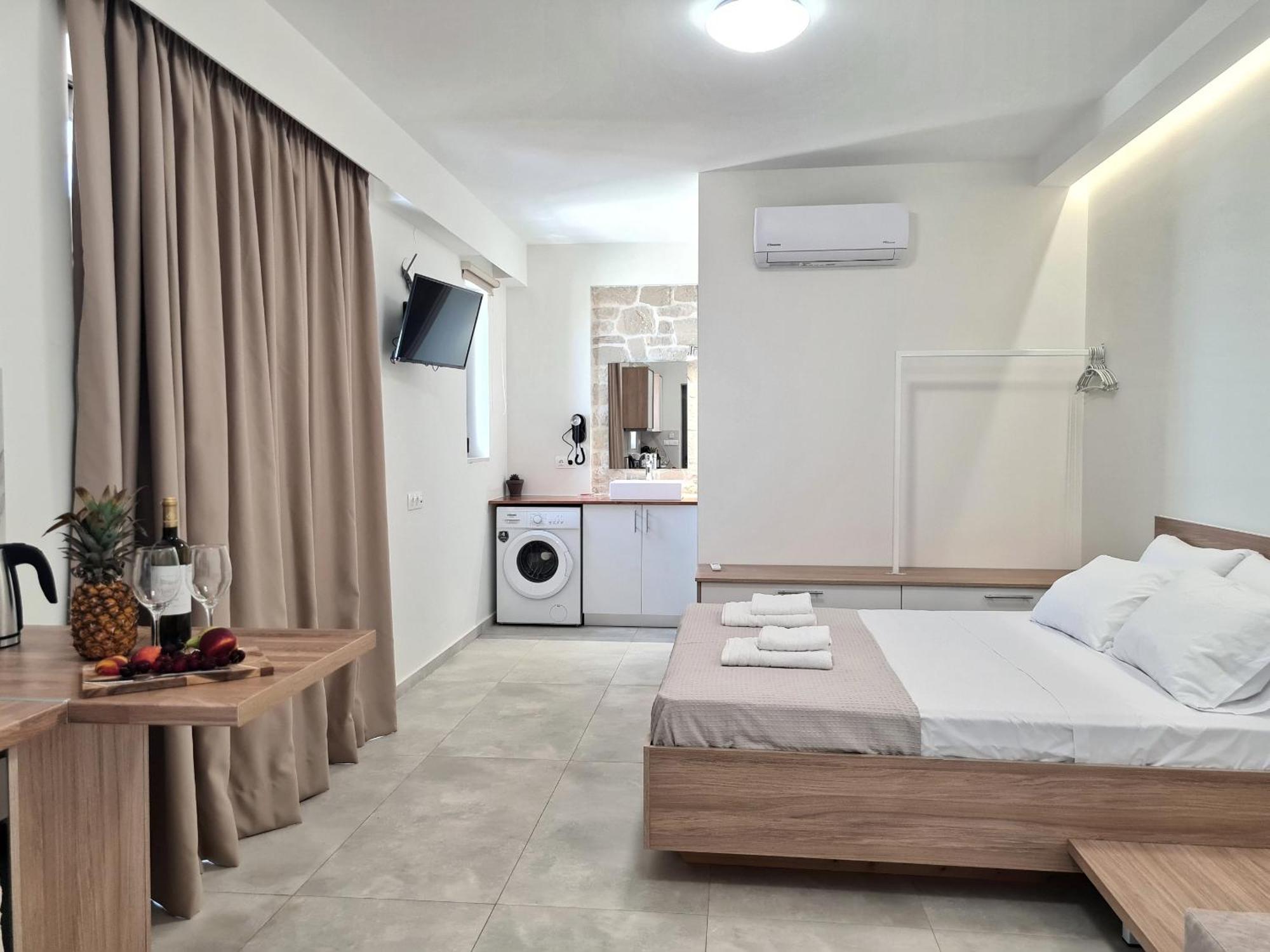 Studios Rosmari Agioi Pantes  ภายนอก รูปภาพ